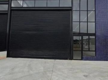 Comercial · 341m² · 6 Vagas · Galpão / Depósito / Armazém para alugar em Jardim Panorama de 341.00m² com 6 Garagens
