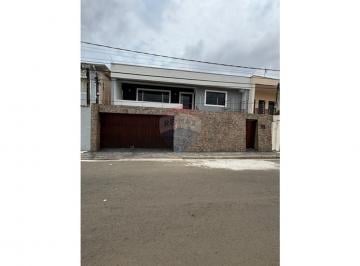 Casa · 450m² · 6 Quartos · 4 Vagas · Casa para alugar em Jardim Santa Rosália de 450.00m² com 6 Quartos, 3 Suites e 4 Garagens