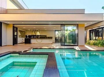 Casa · 501m² · 4 Quartos · 4 Vagas · Casa para venda em Condomínio Guaporé de 501.00m² com 4 Quartos, 4 Suites e 4 Garagens