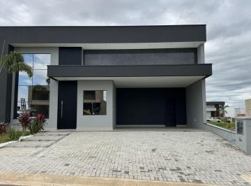 Casa · 198m² · 3 Quartos · 4 Vagas · Casa de Condomínio para venda em Condomínio Dona Maria Cândida de 198.00m² com 3 Quartos, 3 Suites e