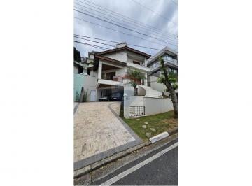 Casa · 268m² · 3 Quartos · Casa de Condomínio para venda em Arujá V de 268.00m² com 3 Quartos e 1 Suite