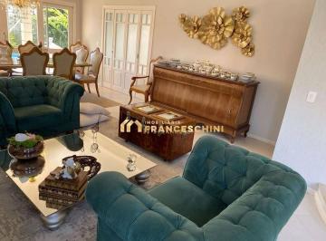 Casa · 253m² · 4 Quartos · 4 Vagas · Casa para venda e aluguel em Urbanova de 253.00m² com 4 Quartos, 2 Suites e 4 Garagens