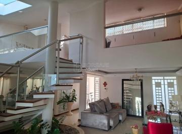 Casa · 312m² · 5 Quartos · 2 Vagas · Casa para venda e aluguel em Vila Harmonia de 312.00m² com 5 Quartos, 2 Suites e 2 Garagens