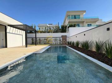 Casa · 350m² · 4 Quartos · 7 Vagas · Casa de Condomínio para venda em Condomínio Santa Isabel de 350.00m² com 4 Quartos, 3 Suites e 7 Ga