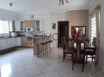 Casa · 183m² · 3 Quartos · 4 Vagas · Casa para venda em Jardim Regina de 183.00m² com 3 Quartos, 1 Suite e 4 Garagens