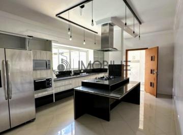 Casa · 314m² · 3 Quartos · 4 Vagas · Casa para venda e aluguel em Jardim Portal De Itaici de 314.00m² com 3 Quartos, 3 Suites e 4 Garagen