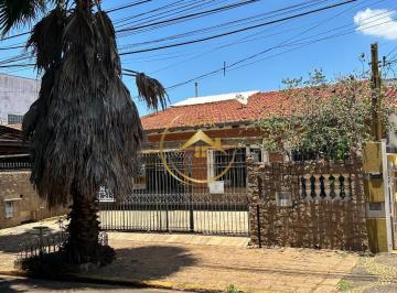 Casa · 239m² · 3 Quartos · 2 Vagas · Casa para venda em Jardim Chapadão de 239.00m² com 3 Quartos, 1 Suite e 2 Garagens