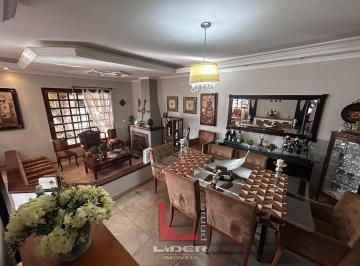 Casa · 250m² · 4 Quartos · 2 Vagas · Casa para venda em Jardim Europa de 250.00m² com 4 Quartos, 1 Suite e 2 Garagens