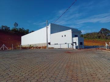 Comercial · 3600m² · 5 Vagas · Galpão / Depósito / Armazém para venda e aluguel em Água Comprida de 3600.00m² com 5 Garagens