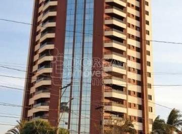 Apartamento · 168m² · 4 Quartos · 2 Vagas · Apartamento para venda em Centro de 168.00m² com 4 Quartos, 3 Suites e 2 Garagens