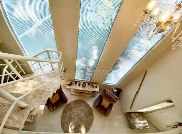 Casa · 230m² · 3 Quartos · Casa de Condomínio para venda em Granja Viana de 230.00m² com 3 Quartos e 3 Suites