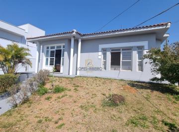 Casa · 308m² · 4 Quartos · 8 Vagas · Casa para venda em Centro de 308.00m² com 4 Quartos, 2 Suites e 8 Garagens