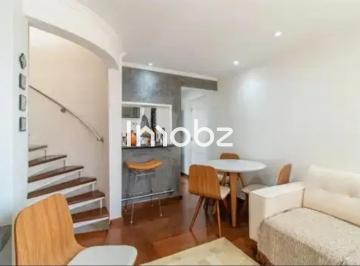 Casa · 104m² · 2 Quartos · 2 Vagas · Village Morumbi: Cobertura de 2 quartos na Vila Andrade, São Paulo-SP. Portaria 24h, piscina e sauna