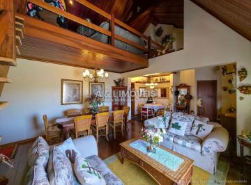 Apartamento · 171m² · 4 Quartos · 2 Vagas · Apartamento com 4 dormitórios e 2 suítes à venda em Campos do Jordão