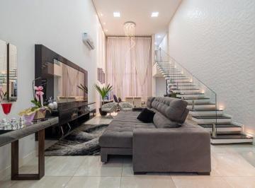 Casa · 230m² · 3 Quartos · 4 Vagas · Casa à venda em Hortolândia, Residencial Jardim do Jatobá, com 3 suítes, com 230 m²
