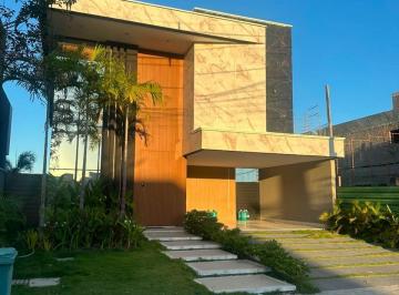Casa · 192m² · 4 Quartos · 4 Vagas · Casa Nova no Terras 4 | 4 Suítes | Mega Closet e Piscina