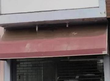Comercial · 200m² · Imóvel Comercial para alugar em Centro de 200.00m²