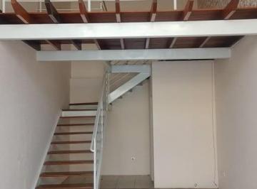 Casa · 90m² · 2 Quartos · Casa para venda em Centro de 90.00m² com 2 Quartos e 1 Suite