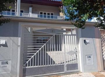 Casa · 138m² · 3 Quartos · 2 Vagas · Casa para alugar em Residencial Horto Florestal Jacyra I de 138.00m² com 3 Quartos e 2 Garagens