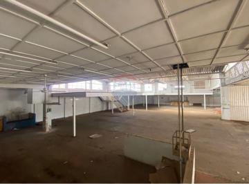 Comercial · 623m² · Galpão / Depósito / Armazém para alugar em Centro de 623.30m²