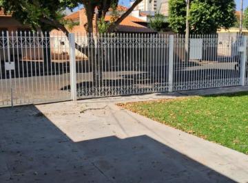 Casa · 184m² · 4 Quartos · 3 Vagas · Casa para venda em Jardim Do Carmo de 184.00m² com 4 Quartos, 3 Suites e 3 Garagens