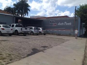 Comercial · 354m² · 18 Vagas · Galpão / Depósito / Armazém para venda em Centro de 354.00m² com 18 Garagens