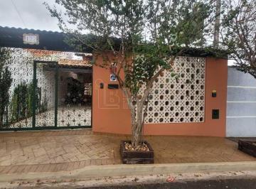 Casa · 139m² · 2 Quartos · 2 Vagas · Casa para venda em Parque Igaçaba de 139.00m² com 2 Quartos, 2 Suites e 2 Garagens