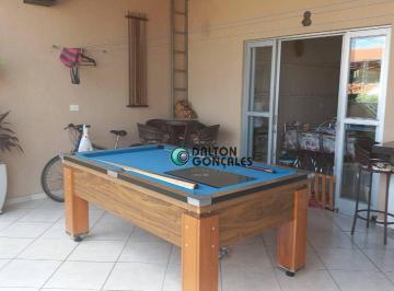 Casa · 192m² · 4 Quartos · 2 Vagas · Casa para venda em Jardim Hubert de 192.00m² com 4 Quartos, 1 Suite e 2 Garagens