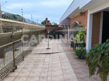 Casa · 236m² · 3 Quartos · 1 Vaga · Casa para venda em Vila José Bonifácio de 236.00m² com 3 Quartos, 1 Suite e 1 Garagem