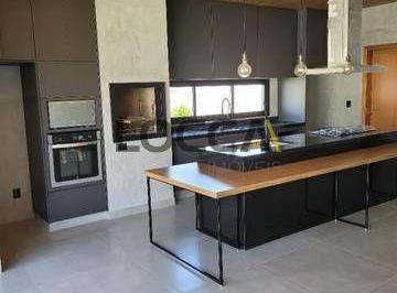 Casa · 238m² · 4 Quartos · 4 Vagas · Casa para venda em Quintas De São José de 238.00m² com 4 Quartos, 3 Suites e 4 Garagens