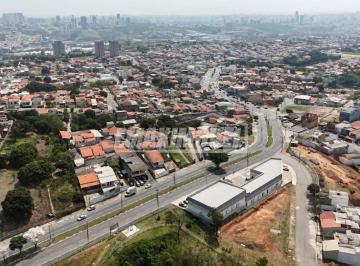 Comercial · 36m² · 1 Vaga · Prédio Comercial para alugar em Jardim Toledo de 36.00m² com 1 Garagem