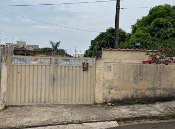 Casa · 200m² · 3 Quartos · 2 Vagas · Casa para venda em Jardim Paraíso de 200.00m² com 3 Quartos e 2 Garagens