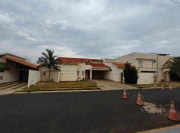 Casa · 256m² · 3 Quartos · 4 Vagas · Casa de Condomínio para venda em Jardim Flamboyants de 256.00m² com 3 Quartos, 1 Suite e 4 Garagens