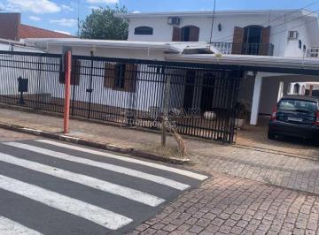 Casa · 462m² · 4 Quartos · Sobrado para venda em Centro de 462.00m² com 4 Quartos e 2 Suites