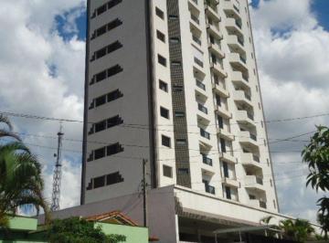 Apartamento · 129m² · 3 Quartos · 3 Vagas · Apartamento para venda em Centro de 129.00m² com 3 Quartos, 1 Suite e 3 Garagens