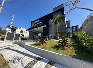 Casa · 185m² · 4 Quartos · 2 Vagas · Casa de Condomínio para venda em Jardim Sao Pedro de 185.00m² com 4 Quartos, 4 Suites e 2 Garagens