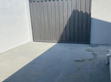Casa · 200m² · 2 Quartos · 2 Vagas · Casa para venda em Jardim Roberto Selmi Dei de 200.00m² com 2 Quartos, 1 Suite e 2 Garagens
