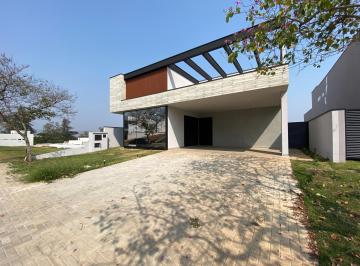 Casa · 249m² · 3 Quartos · 4 Vagas · Casa para venda em Alphaville Nova Esplanada 3 de 249.00m² com 3 Quartos, 3 Suites e 4 Garagens