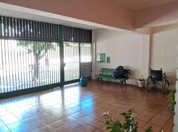Apartamento · 252m² · 4 Quartos · 3 Vagas · Cobertura para venda em Centro de 252.00m² com 4 Quartos, 1 Suite e 3 Garagens