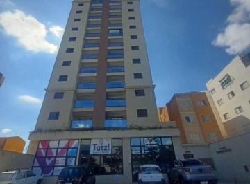 Apartamento · 68m² · 2 Quartos · 2 Vagas · Apartamento para alugar em Centro de 68.00m² com 2 Quartos, 1 Suite e 2 Garagens