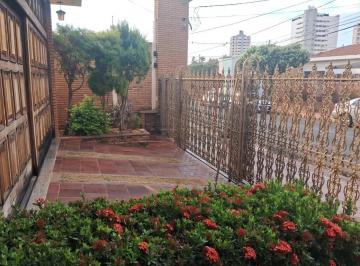 Casa · 368m² · 4 Quartos · 8 Vagas · Casa para venda em Sao Geraldo de 368.00m² com 4 Quartos, 2 Suites e 8 Garagens