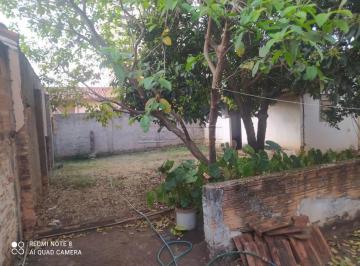 Casa · 129m² · 2 Quartos · 1 Vaga · Casa para venda em Centro de 129.00m² com 2 Quartos e 1 Garagem