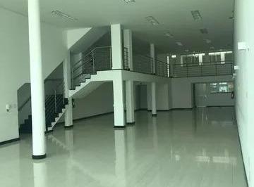 Comercial · 400m² · Galpão / Depósito / Armazém para alugar em Jardim Icatu de 400.00m²