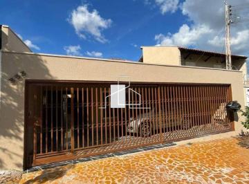 Casa · 207m² · 3 Quartos · 1 Vaga · Casa para venda em Jardim Santa Catarina de 207.00m² com 3 Quartos, 1 Suite e 1 Garagem