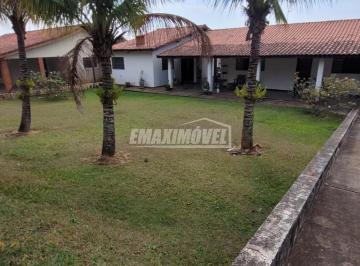 Terreno · 245m² · 2 Quartos · 5 Vagas · Chácara para venda em Alvorada de 245.00m² com 2 Quartos, 2 Suites e 5 Garagens