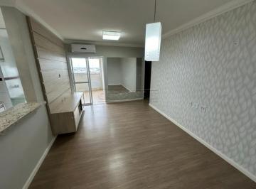 Apartamento · 82m² · 3 Quartos · 2 Vagas · Apartamento para venda em Centro de 82.00m² com 3 Quartos, 1 Suite e 2 Garagens