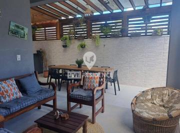 Casa · 240m² · 3 Quartos · 4 Vagas · Casa para venda em Condomínio Ville De France de 240.00m² com 3 Quartos, 3 Suites e 4 Garagens