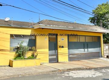 Casa · 223m² · 3 Quartos · 6 Vagas · Casa para venda em Jardim Santiago de 222.86m² com 3 Quartos, 3 Suites e 6 Garagens