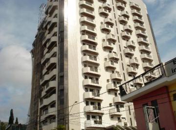 Apartamento · 330m² · 4 Quartos · 2 Vagas · Apartamento para alugar em Centro de 330.00m² com 4 Quartos, 4 Suites e 2 Garagens