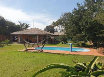Rural · 244m² · 3 Quartos · 20 Vagas · Fazenda / Sítio para venda em Chacara Flora Araraquara de 244.00m² com 3 Quartos, 2 Suites e 20 Gara